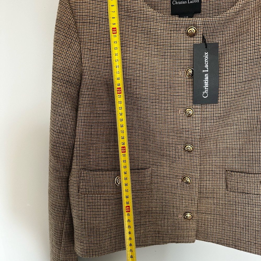 Christian Lacroix Tan Blazer with Gold Buttons - Picture 10 of 13